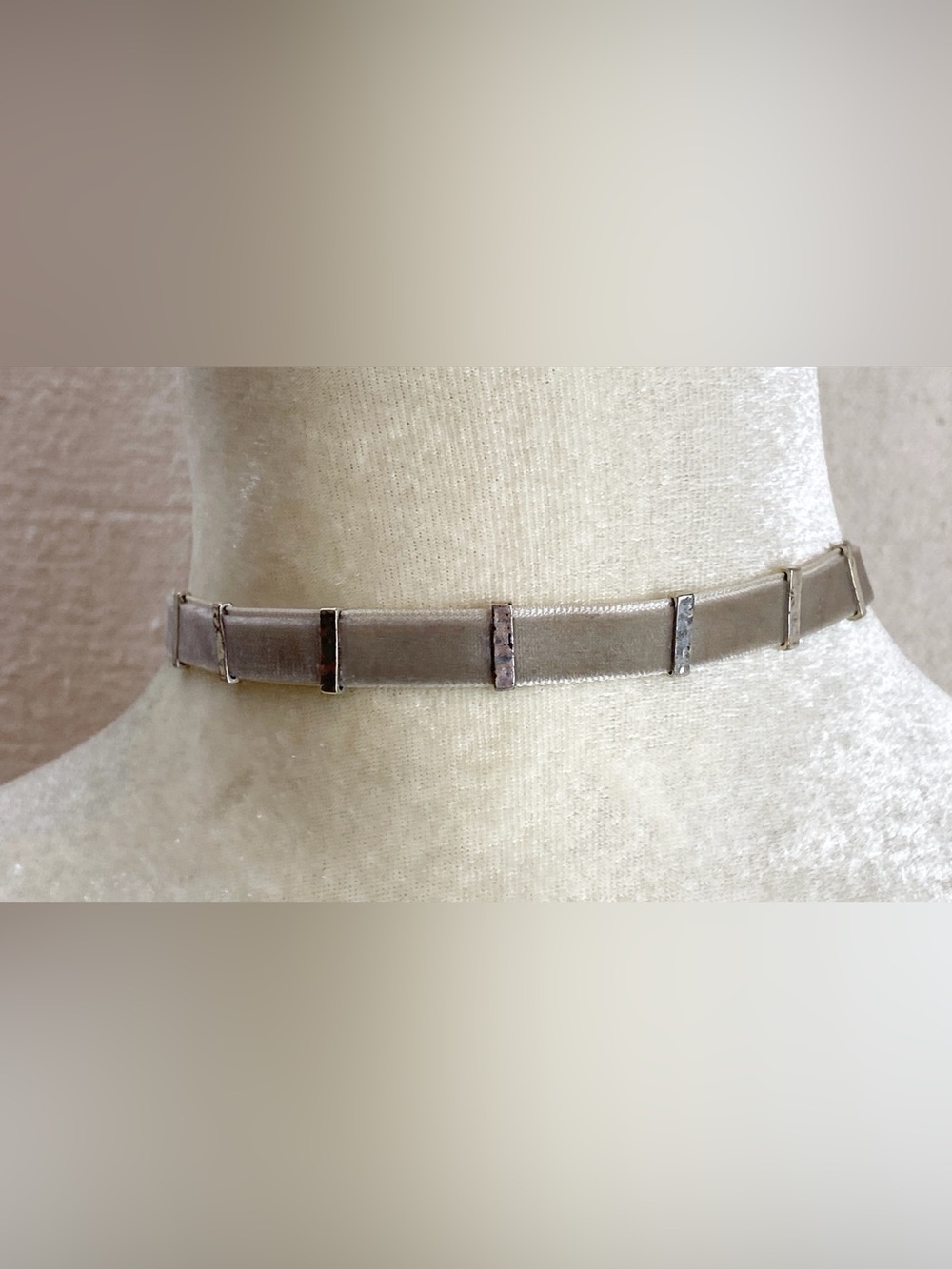 Lucky Brand Grey Velvet Choker